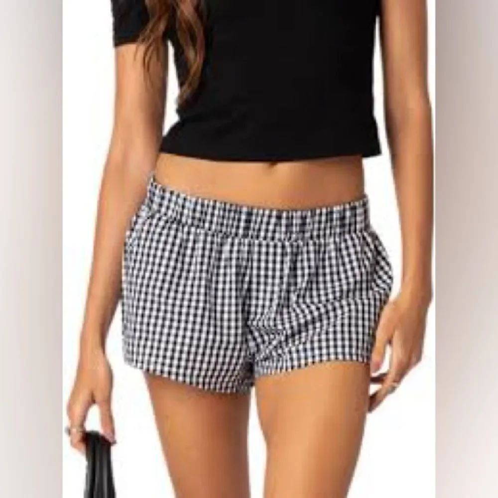 Edikted Gingham Boxer Shorts